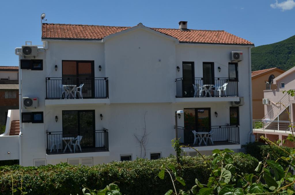 Casablanca Apartments Будва Экстерьер фото