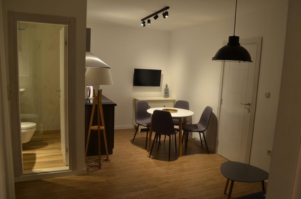 Casablanca Apartments Будва Экстерьер фото