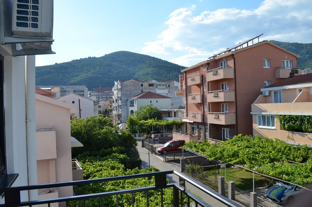 Casablanca Apartments Будва Экстерьер фото