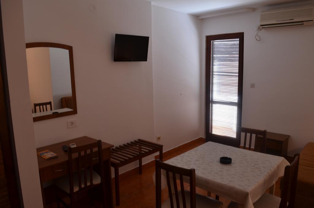 Casablanca Apartments Будва Экстерьер фото