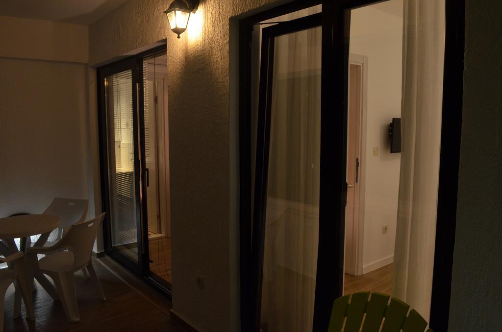 Casablanca Apartments Будва Экстерьер фото
